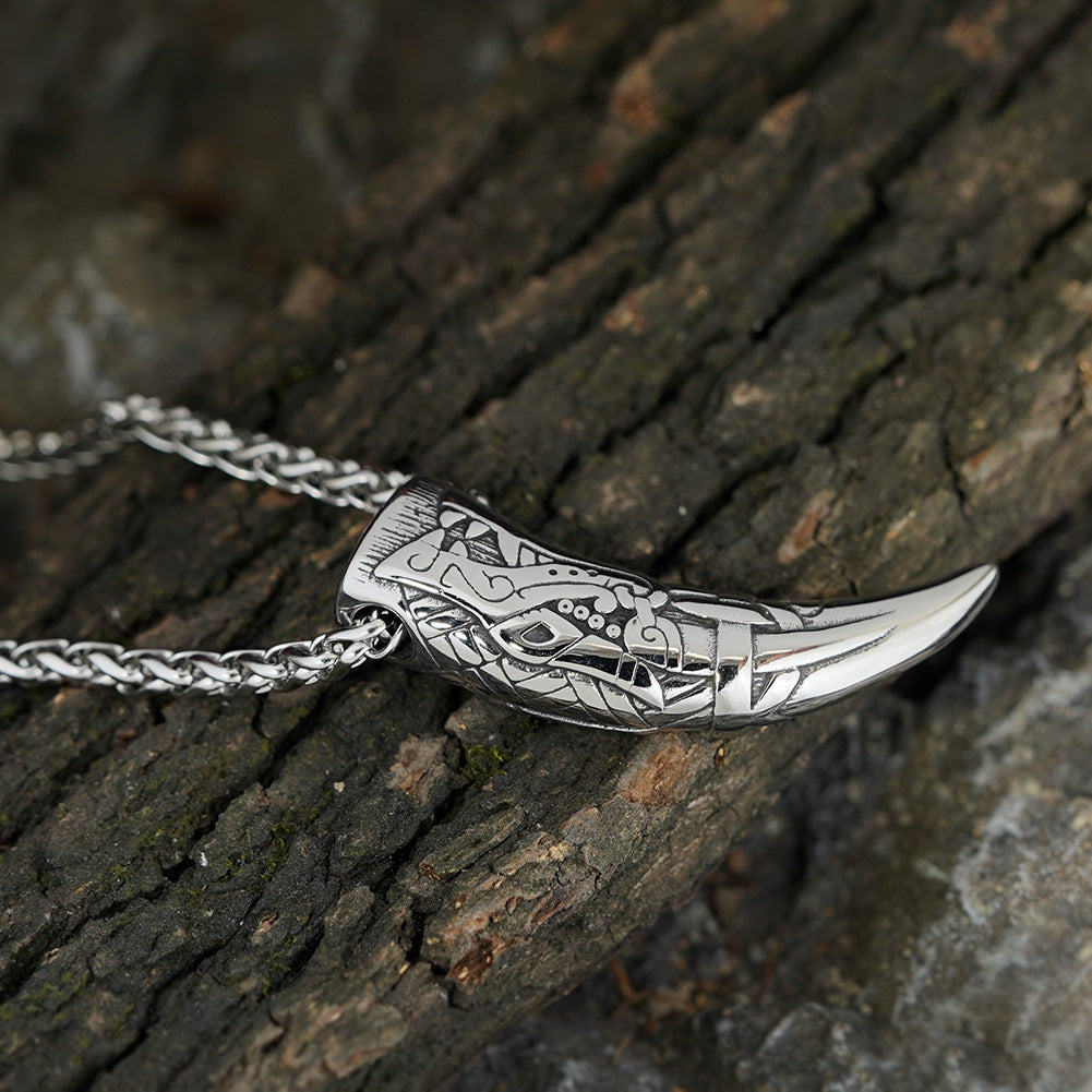 Fang of the Northborn Necklace