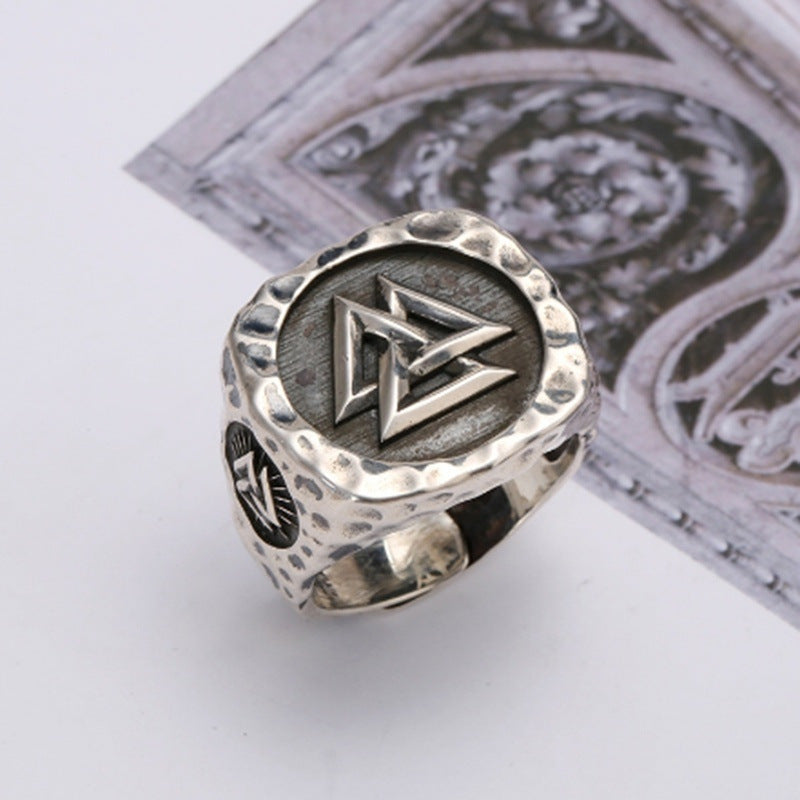 Valknut of the Chosen Ring