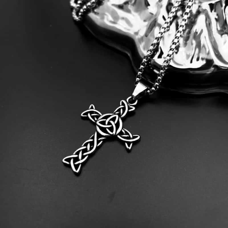 Nordic Knot Cross Necklace