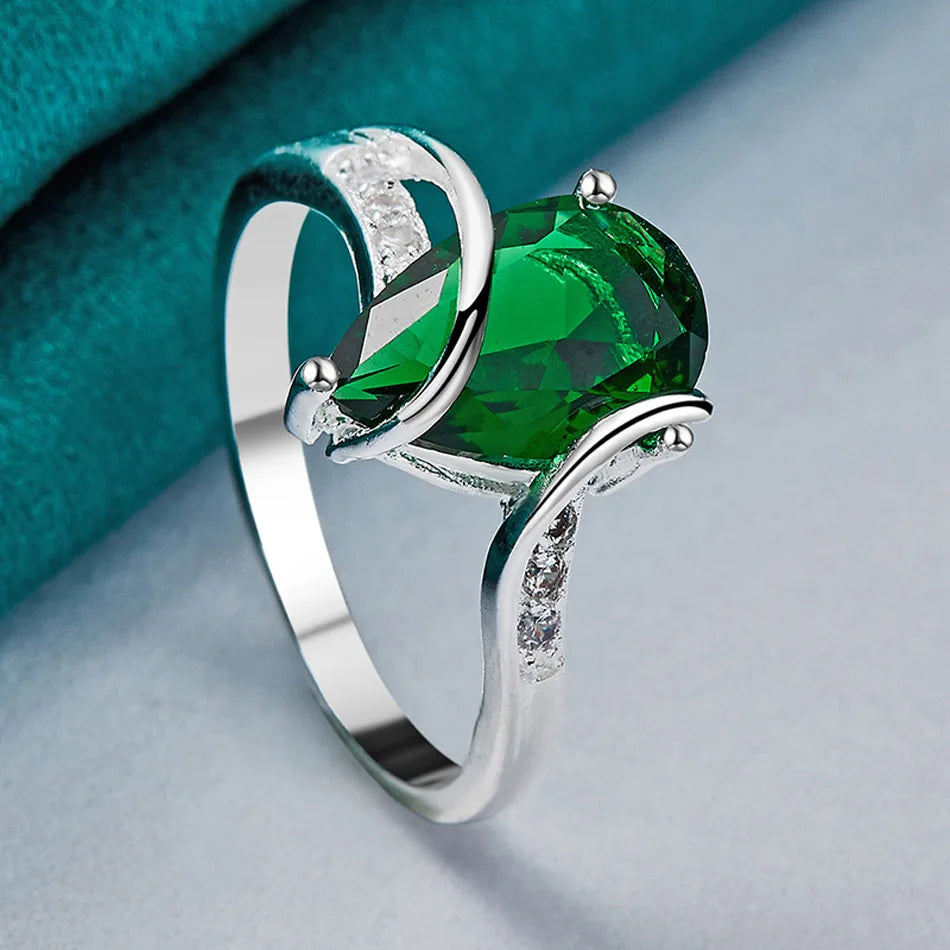Heart of Serenity Emerald Ring