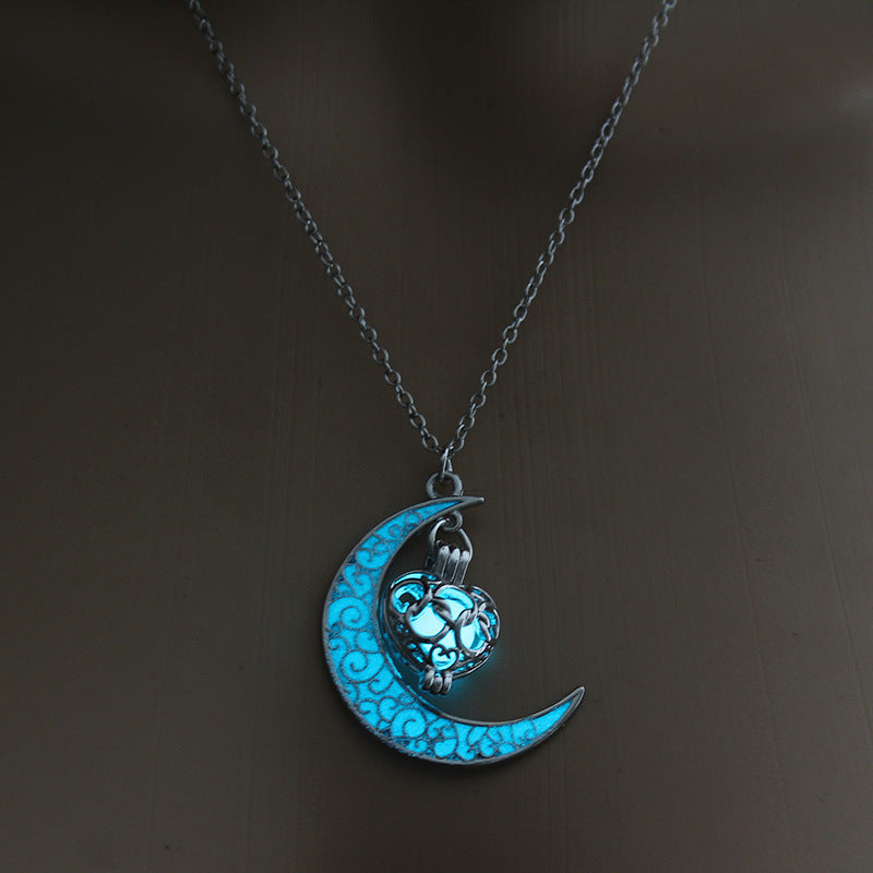 Glowfang Dragonblade Necklace