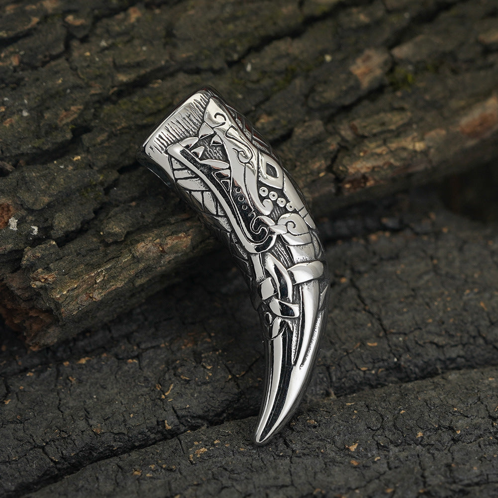 Fang of the Northborn Necklace