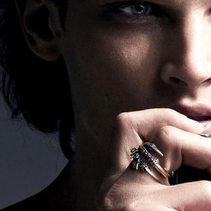 Drake Claw Grip Ring