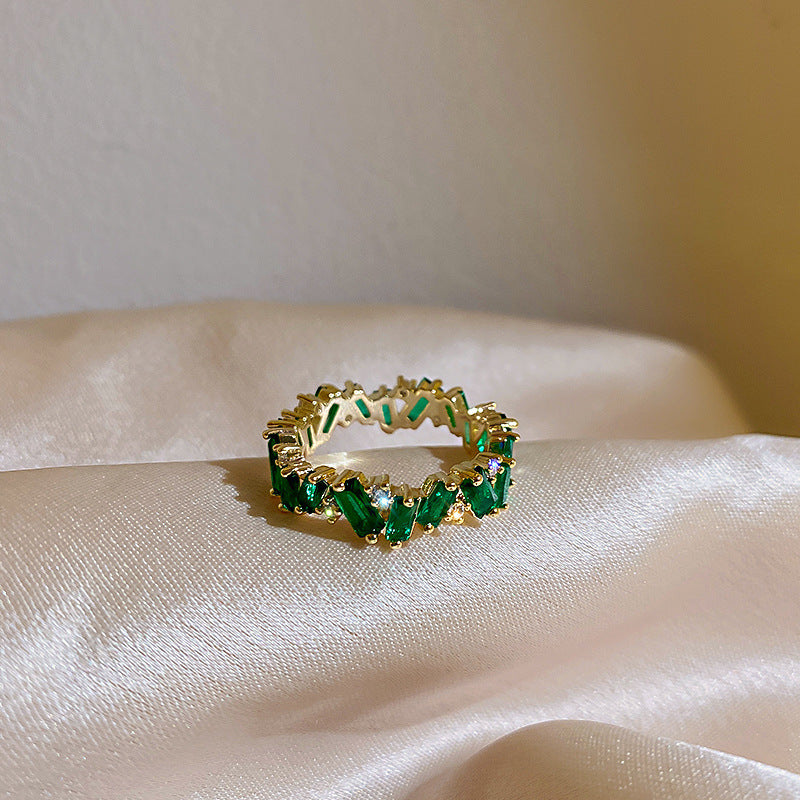 Eternal Radiance Emerald Crystal Ring