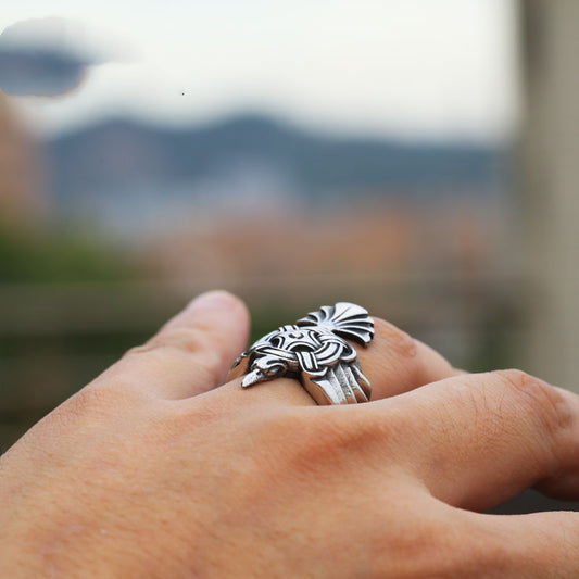 Claw of Huginn Ring