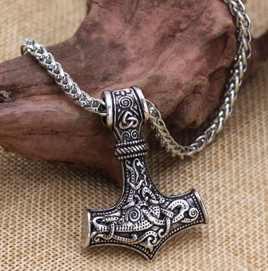 Ancient Mjölnir of Valor Necklace
